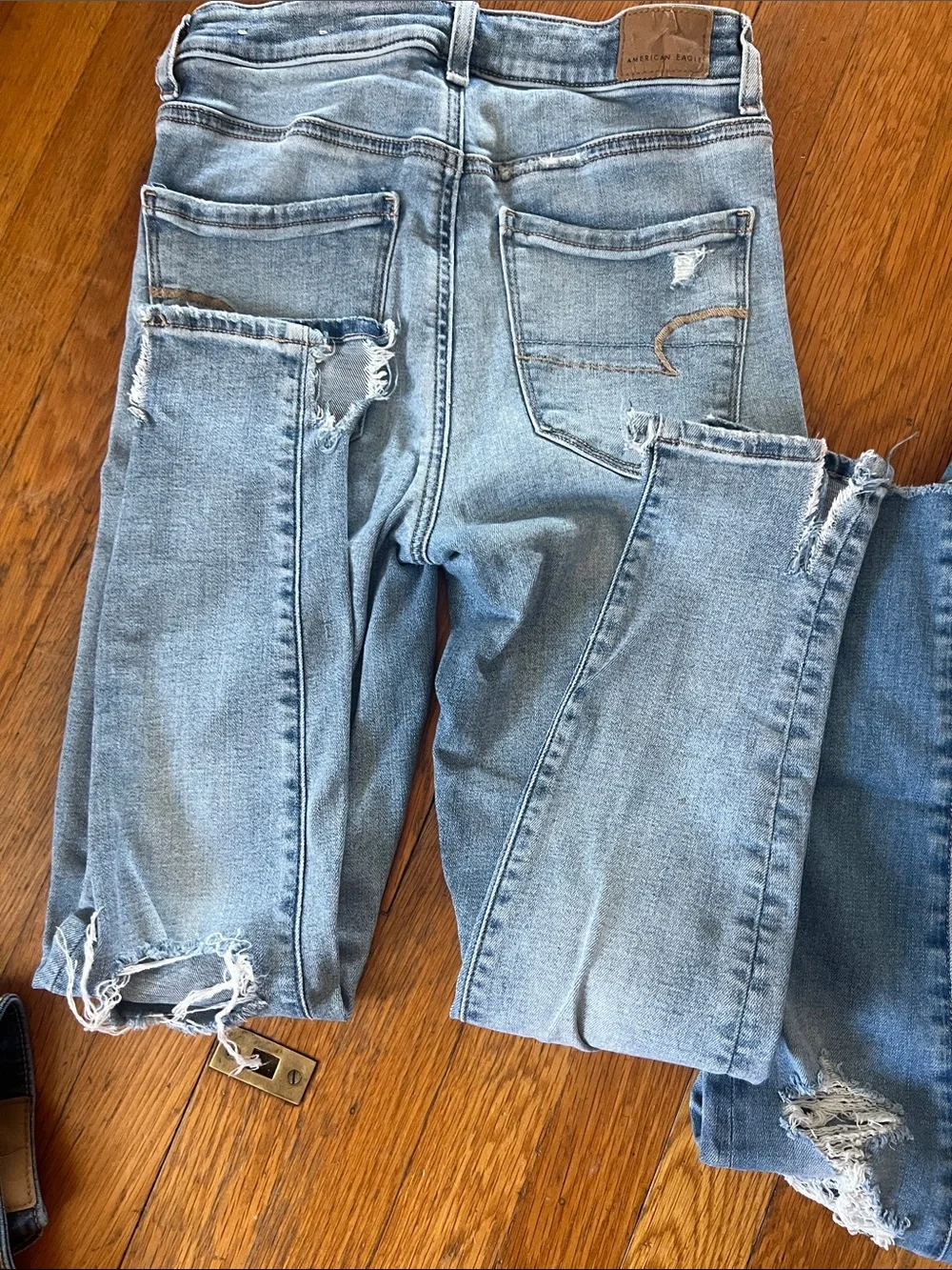 American Eagle Outfitters Light Blue & Medium Blue Distressed jeggings